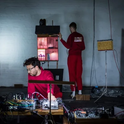 Tom Richards Gallery Image - 3